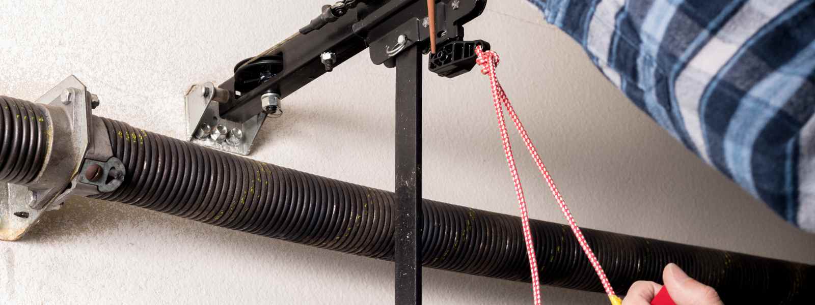 5 Signs It’s Time to Replace Your Garage Door Springs