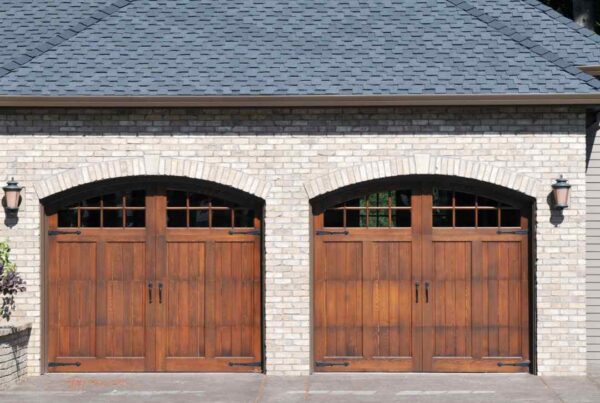 choosing the right garage door for your house - total door solutions in oklahoma (1)