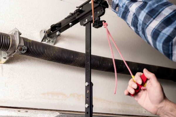 garage door security tips - total door solutions (4)