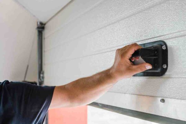 Garage Door Installations What to Expect and How to Prepare - total door solutions in oklahoma (2)