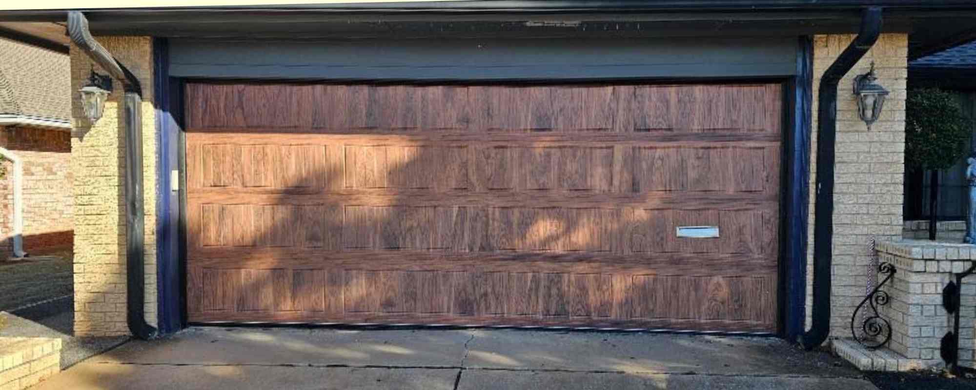 Choosing the Right Garage Door for Your Home