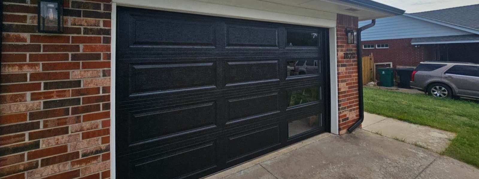Top 5 Must-See Trends in Modern Garage Doors for 2025